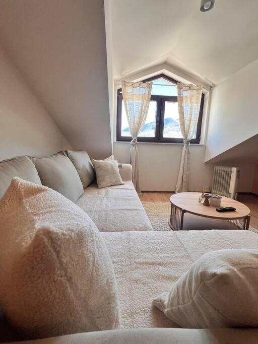 Cozy 1 Bedroom Next To The Gondola Апартамент