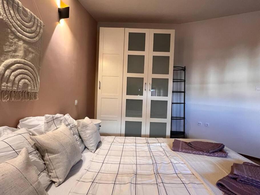 Cozy 1 Bedroom Next To The Gondola *